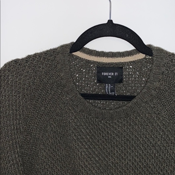 Forever 21 Sweater - Picture 3 of 3